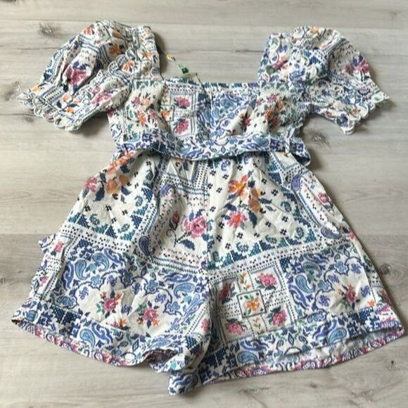 Farm Rio Romantic‎ Bandanas Off White romper M NWT - Picture 11 of 11